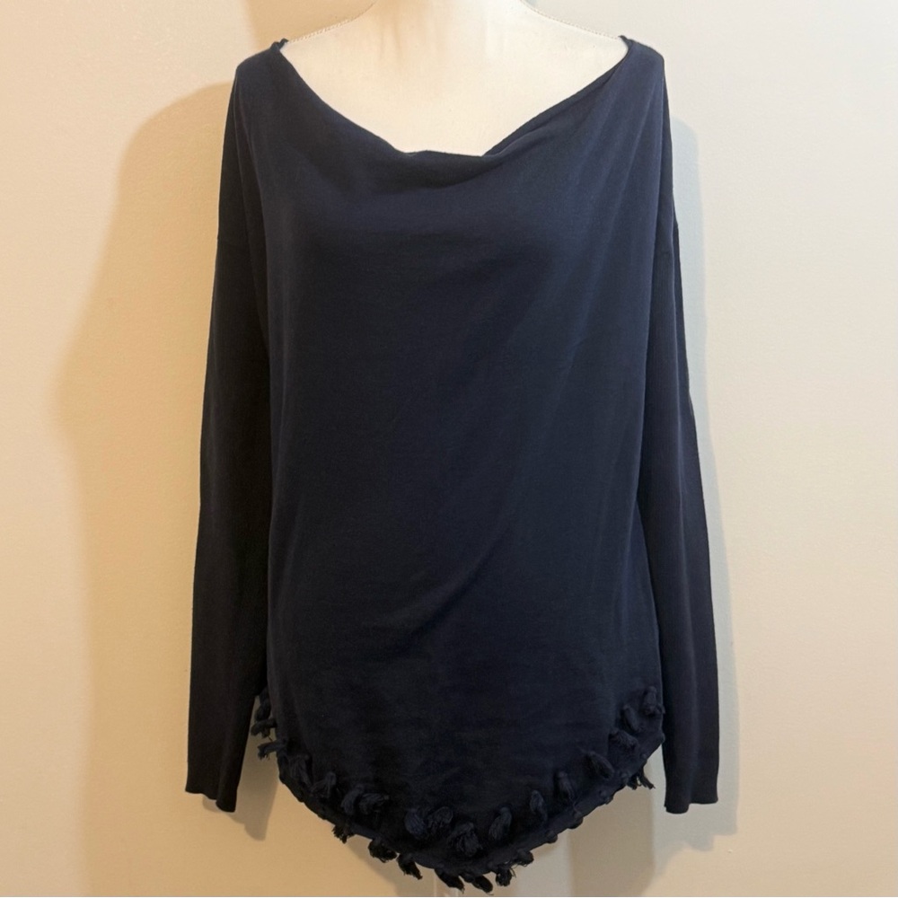 Lilly Pulitzer Navy Long Sleeve Tassel Hem Sweater — Size Large
